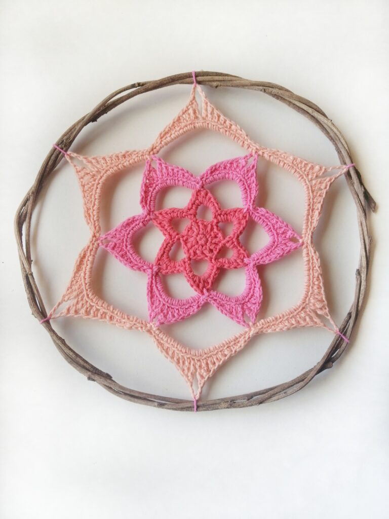 Mandala Vida rosa claro